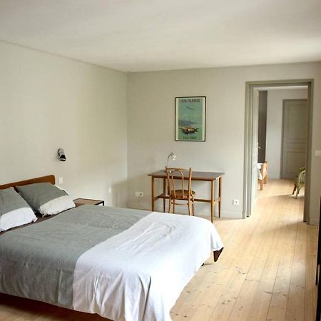 De l'Autre Côté Bed and Breakfast Garlin Buitenkant foto